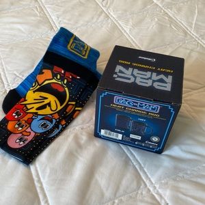 Pac-Man mug and socks